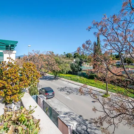 2bed In Puerto Banus Марбелья